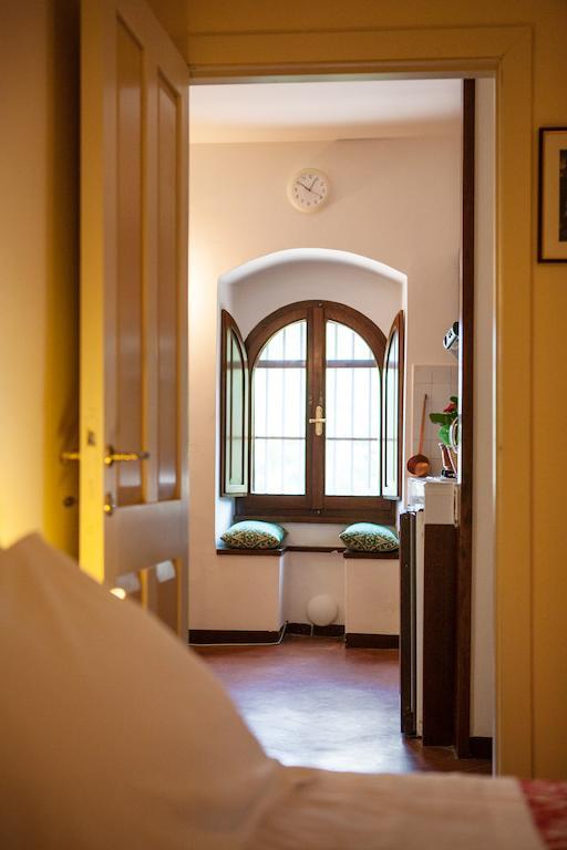 Residence Menotre Rasiglia Cameră foto